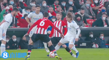 三连平追赶榜首速度严重放缓 曼城需要“加油”了